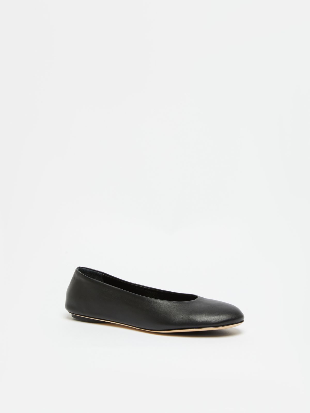 Weekend Ballerina in nappa Outlet