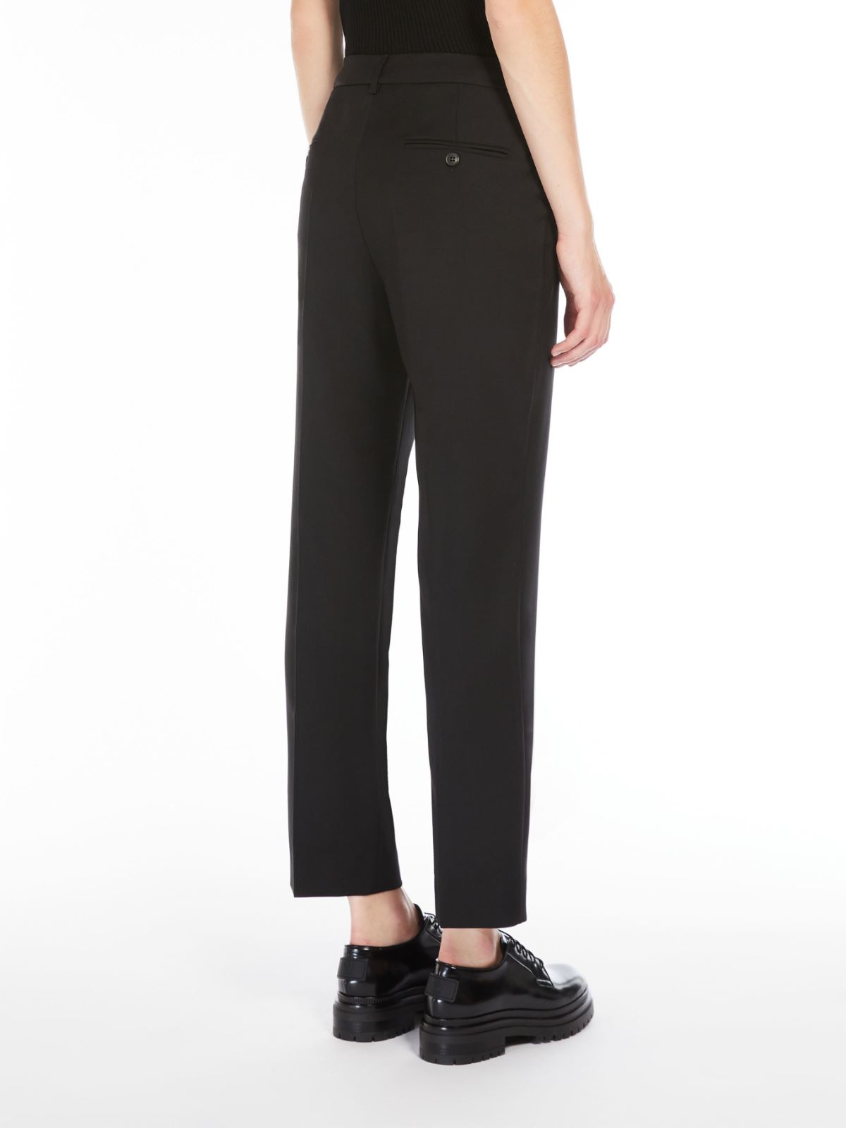 Weekend Pantalone a sigaretta in tela di lana In Vendita