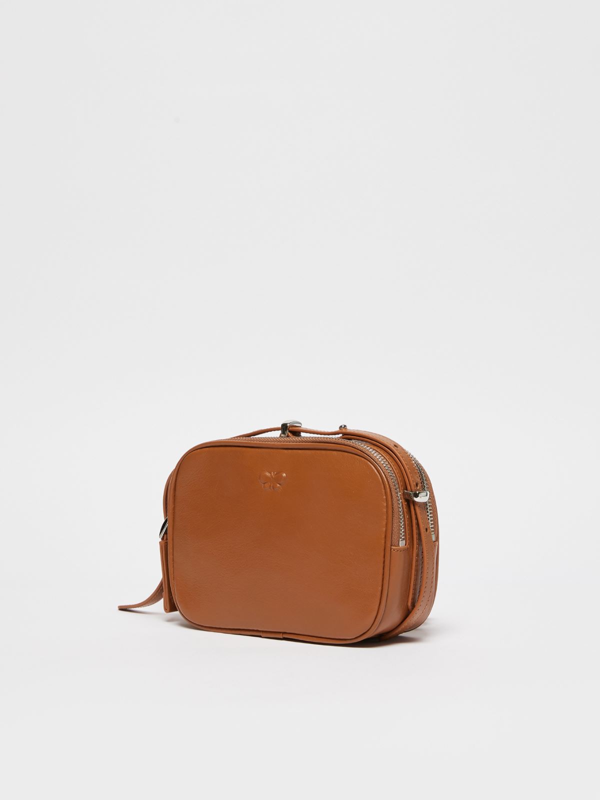 Weekend Mini bag in nappa lucida Spedizione Gratuita