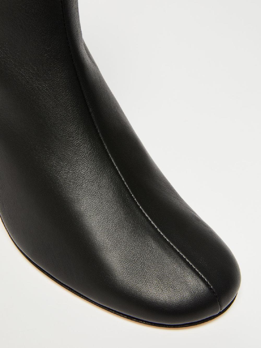 Weekend Stivaletto in nappa Fino Al -60%