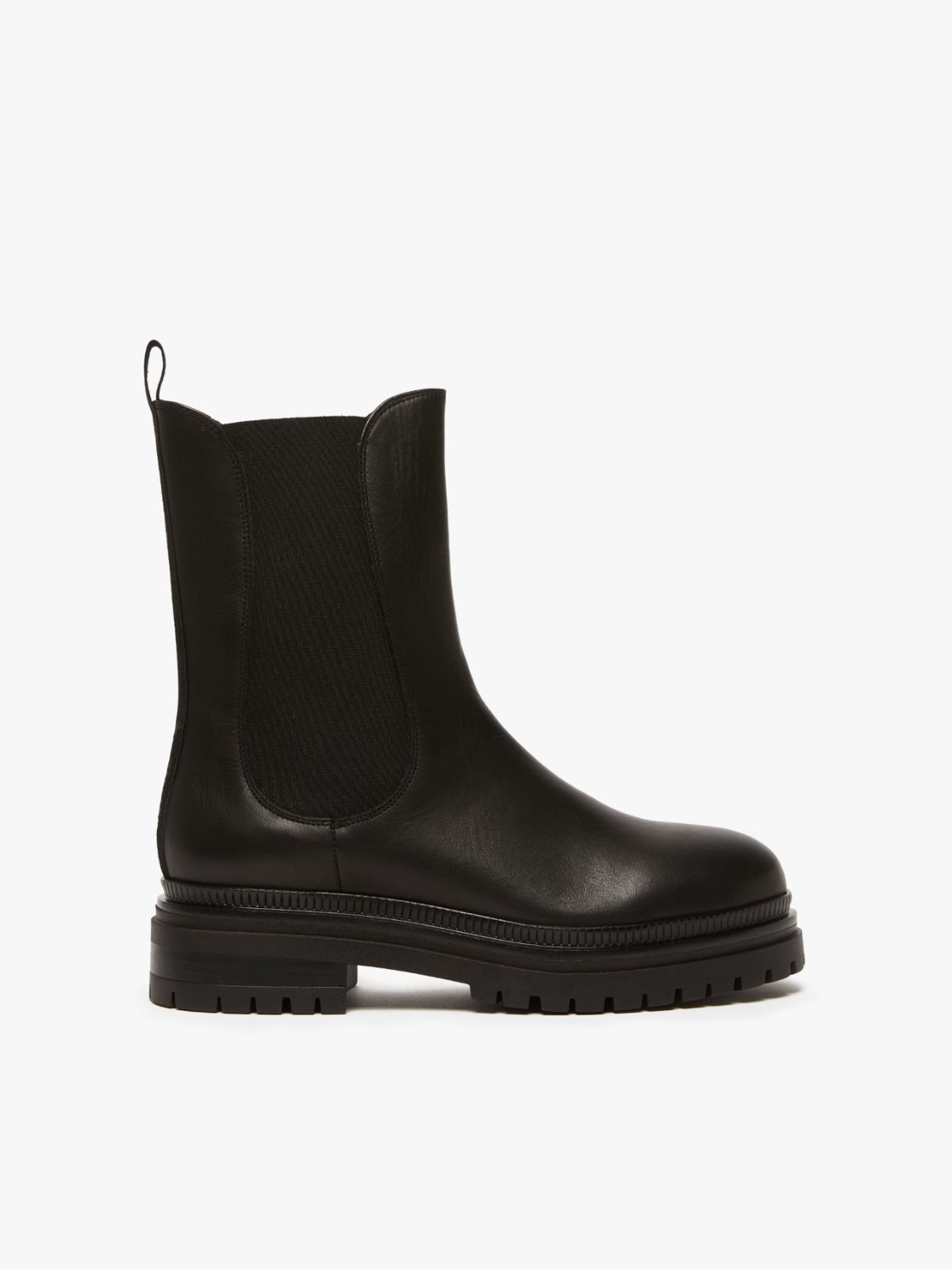 Weekend Ankle boot in pelle semilucida