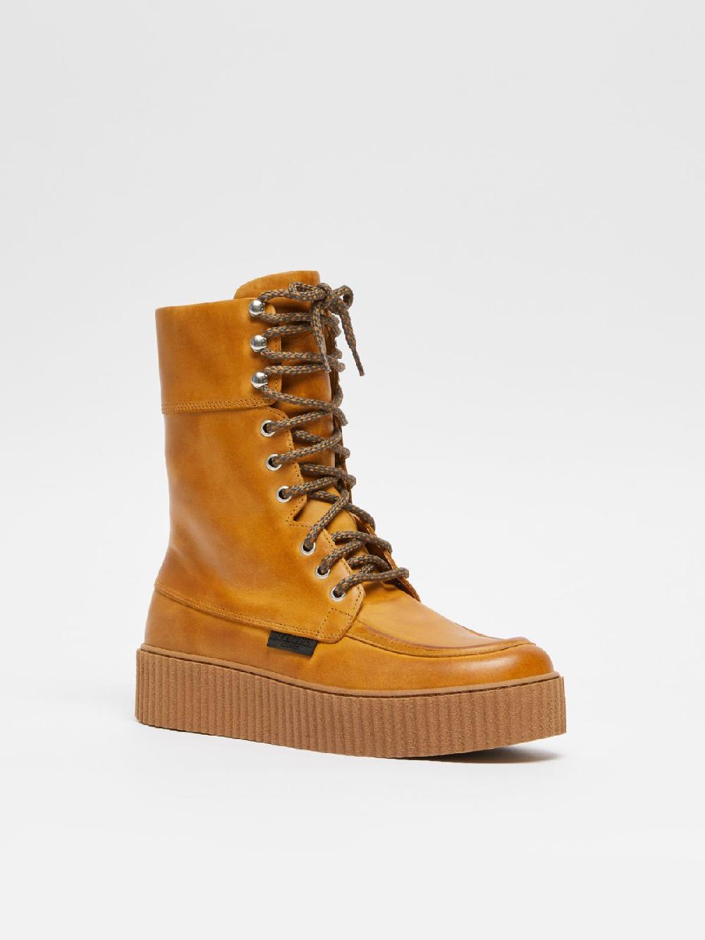Weekend Stivaletto stringato in cuoio Offerte