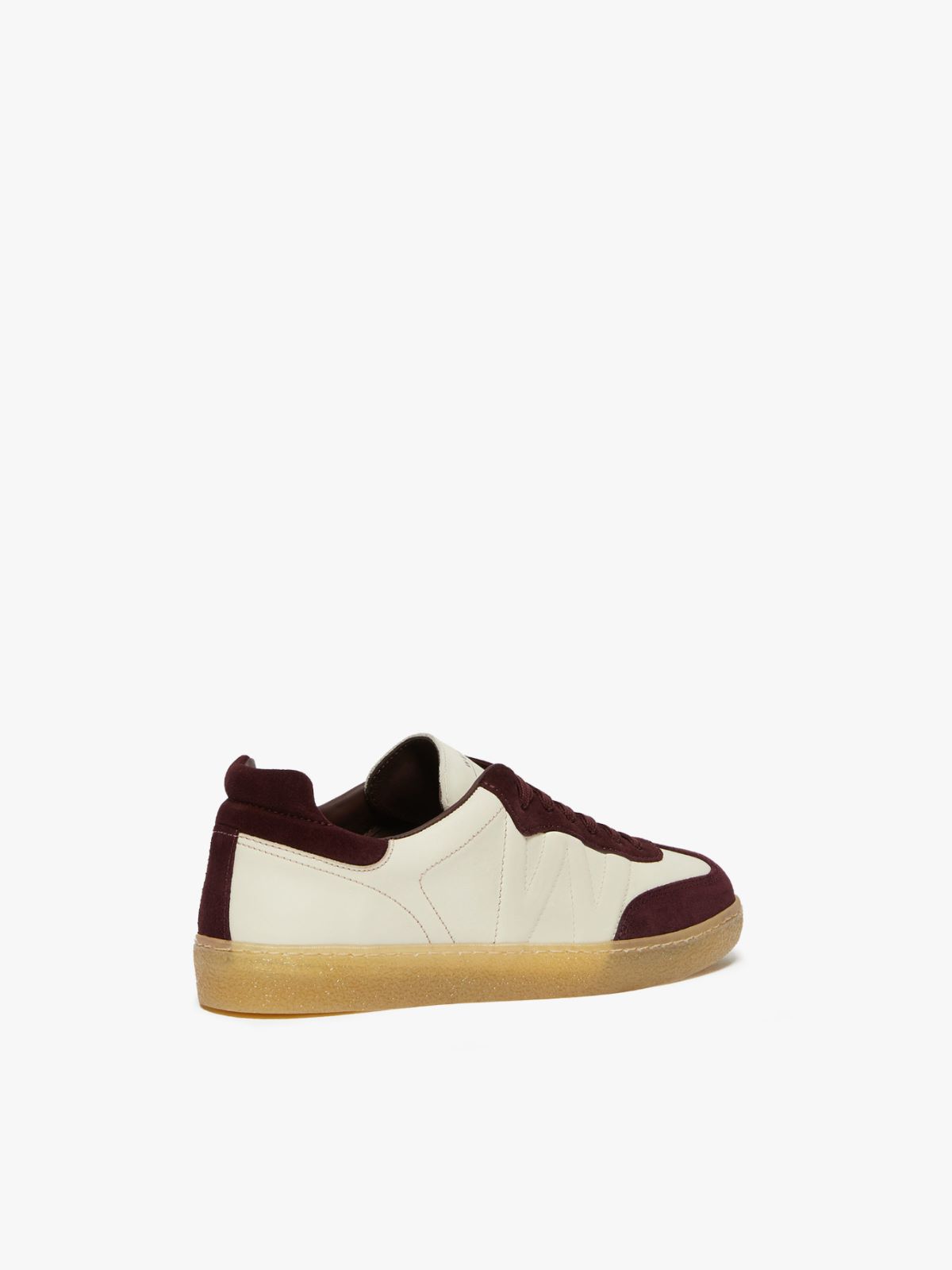 Weekend Sneaker in suede Moda