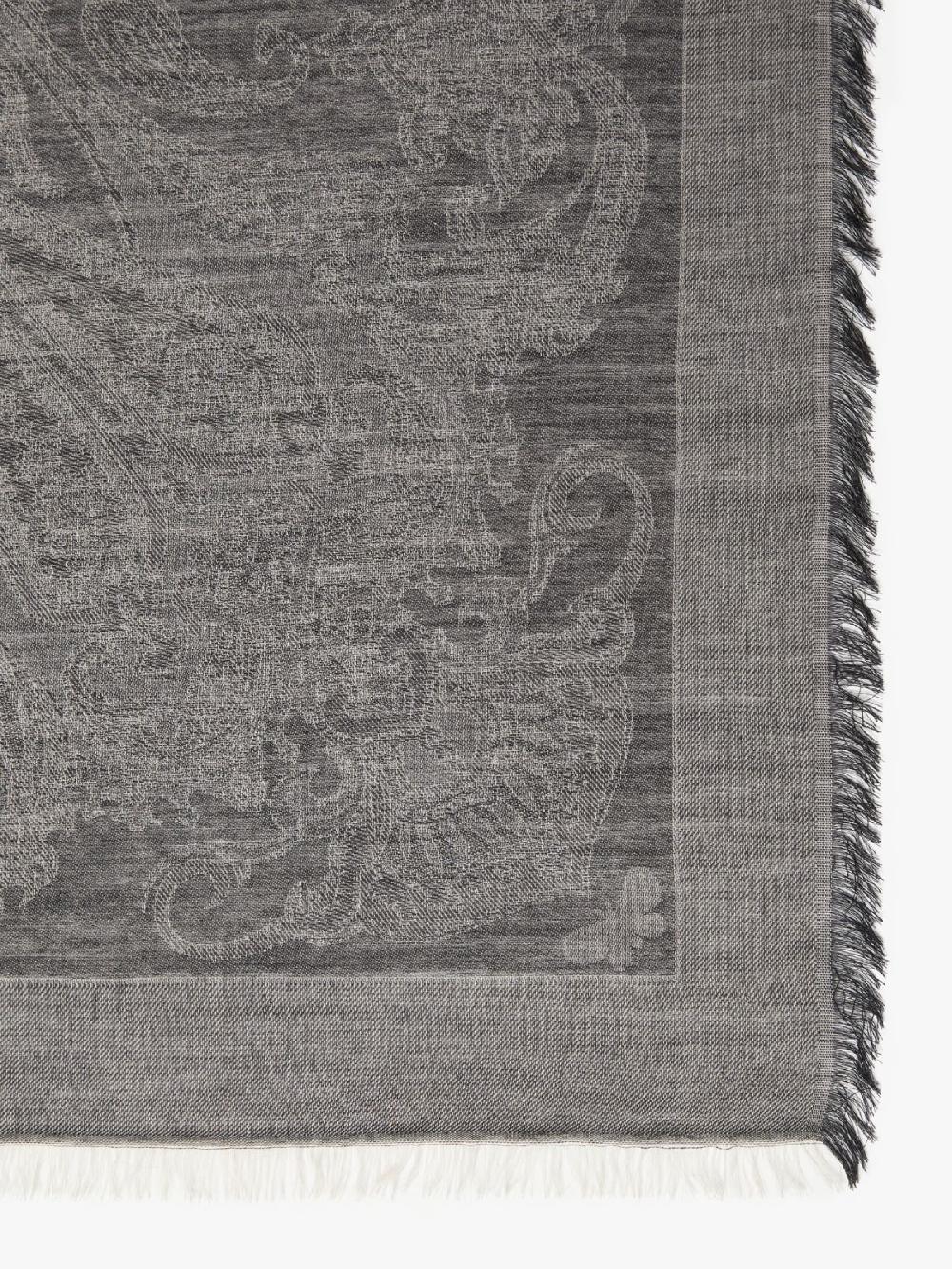 Weekend Stola in viscosa e modal jacquard 2025