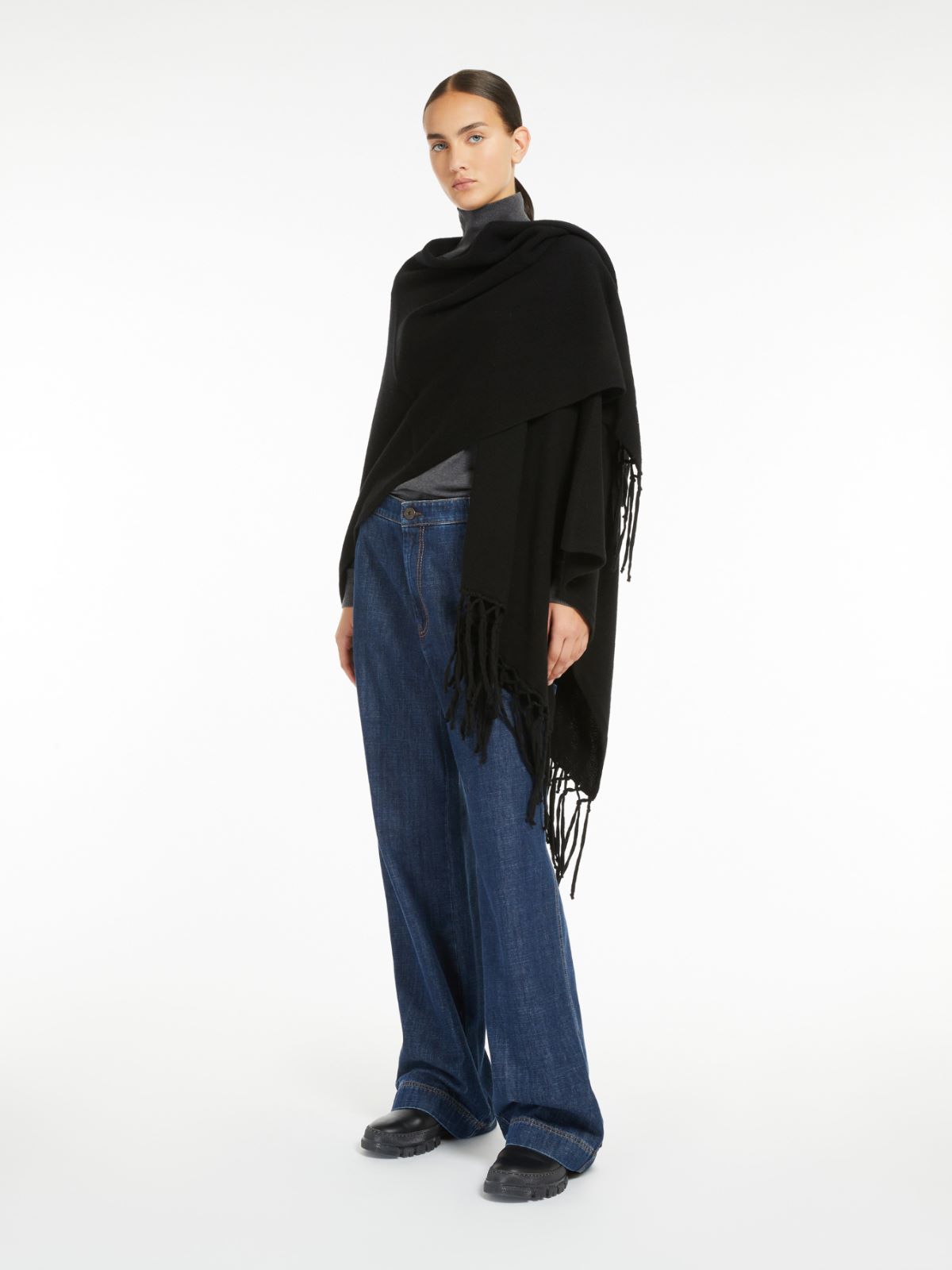 Weekend Poncho in pura lana