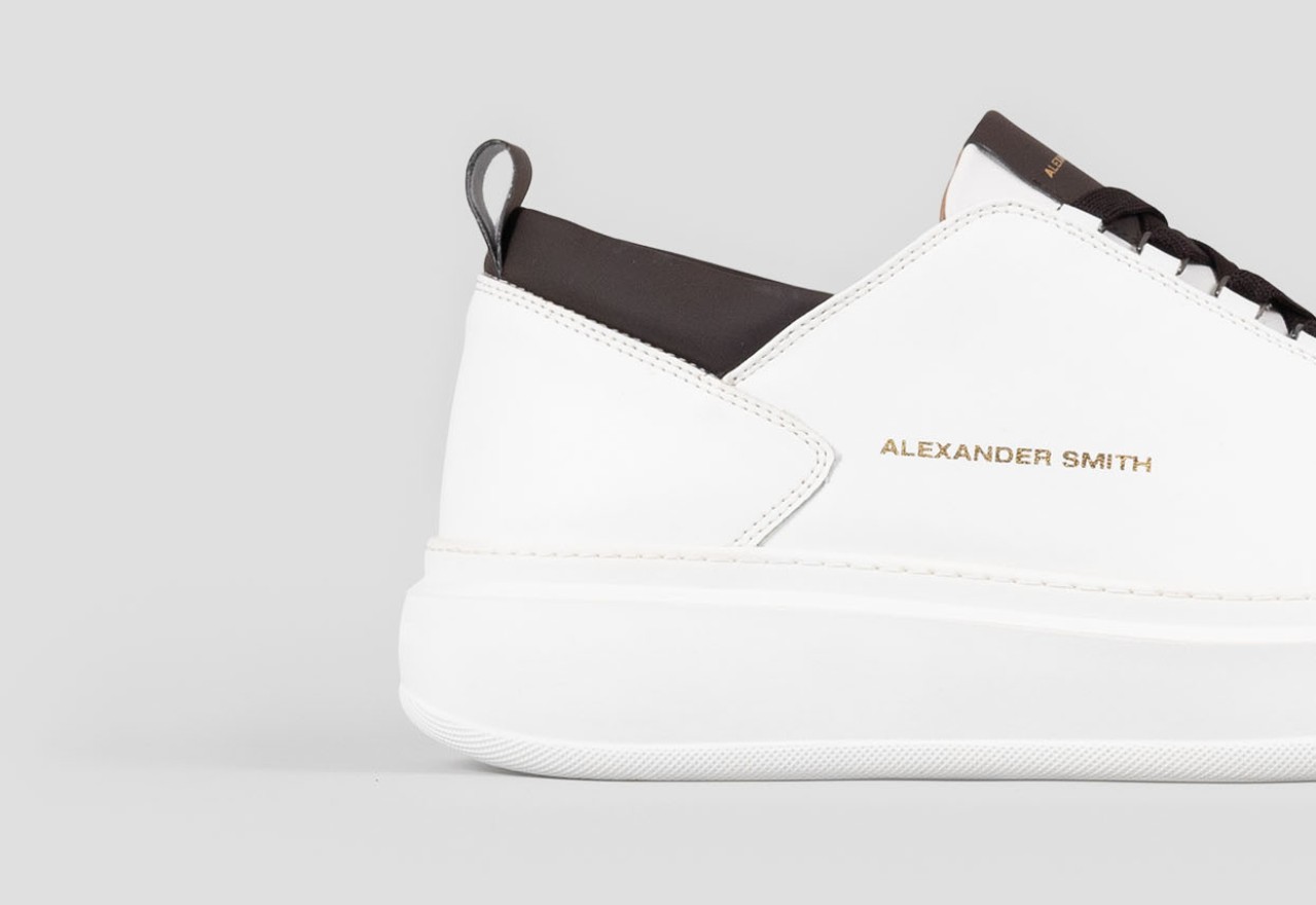 Alexander Smith WEMBLEY MAN WHITE DARK BROWN Vendita