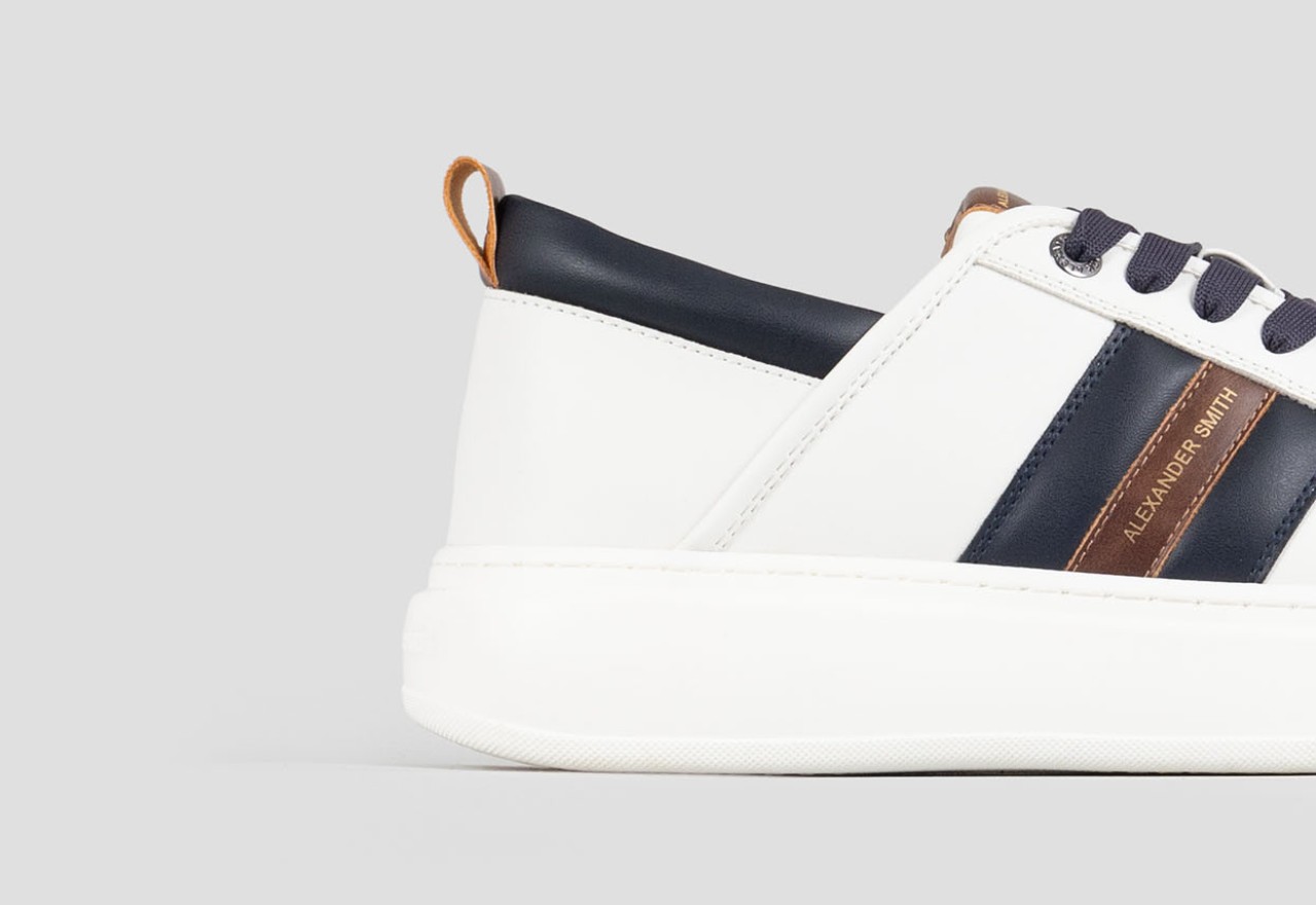 Alexander Smith ECO-WEMBLEY MAN WHITE BLUE COGNAC Negozio