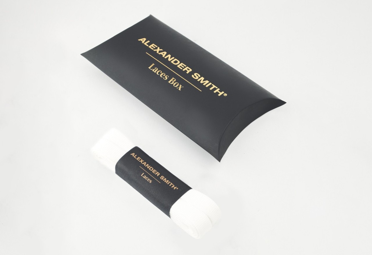 Alexander Smith WHITE LACES MAN - Wembley & Bond