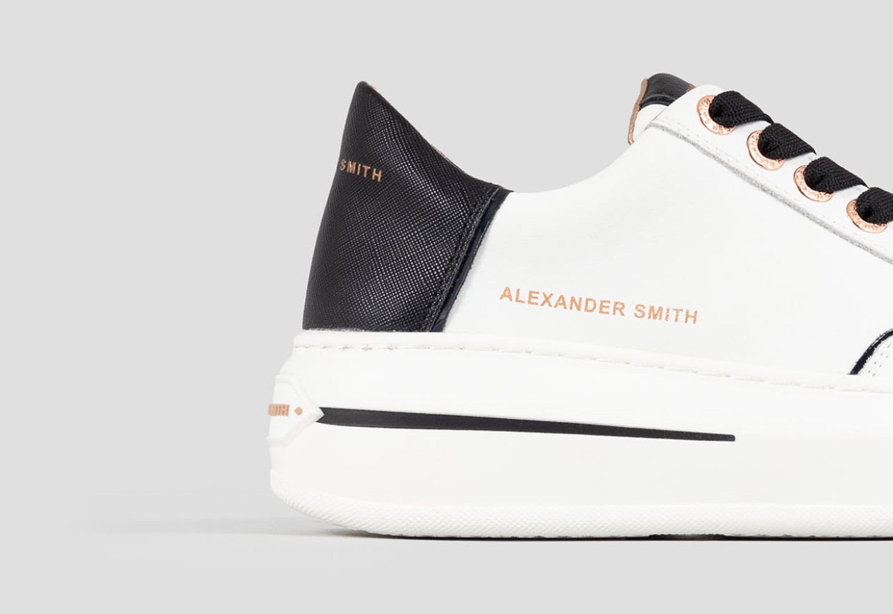 Alexander Smith LANCASTER WOMAN WHITE BLACK Online