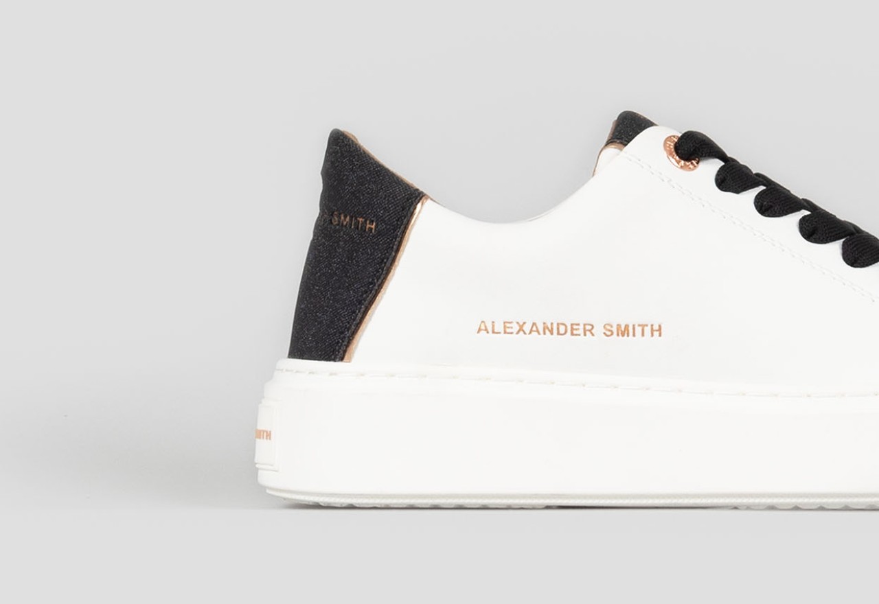 Alexander Smith LONDON WOMAN WHITE BLACK Sconto