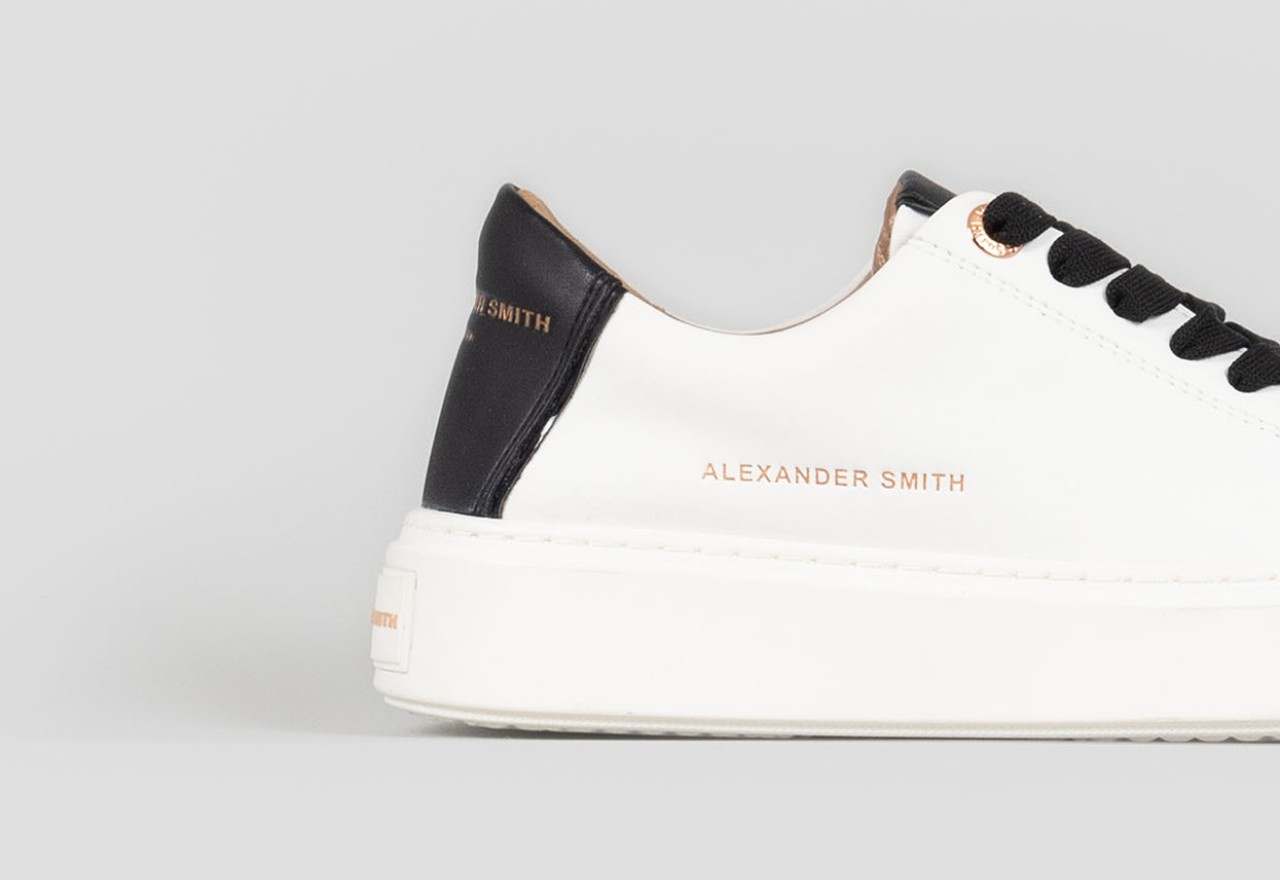 Alexander Smith LONDON WOMAN WHITE BLACK Offerta