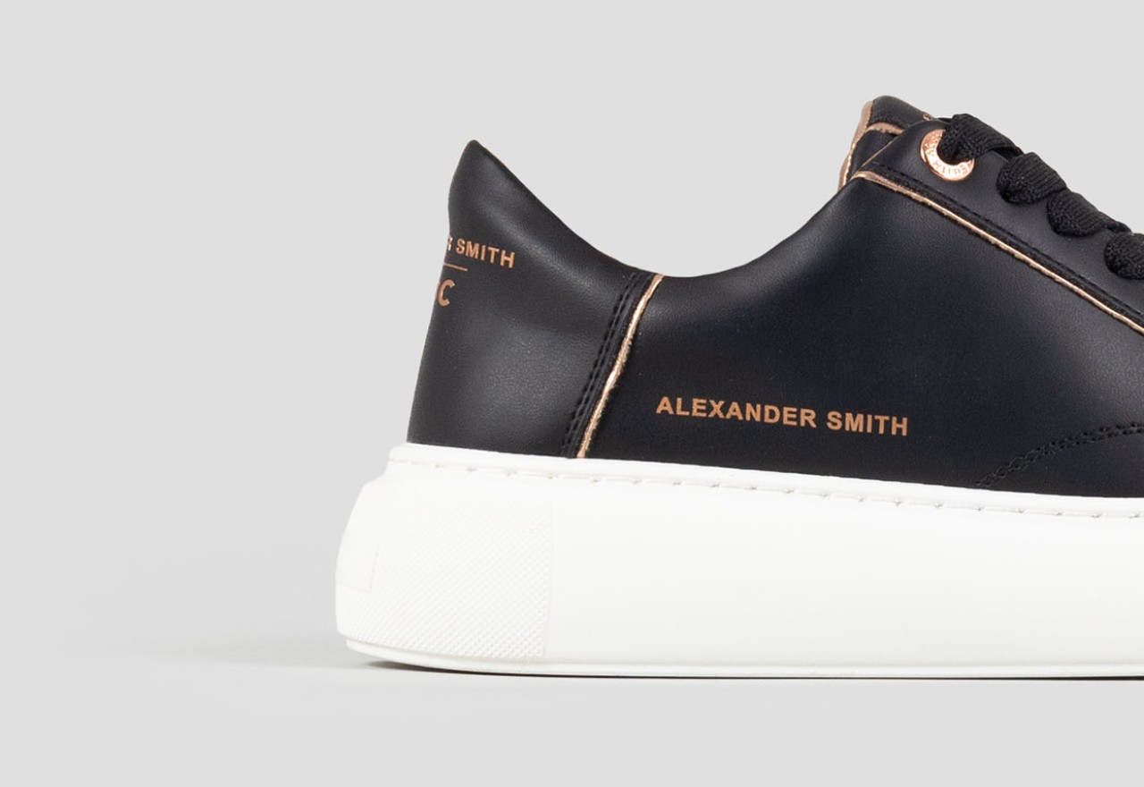 Alexander Smith ECO-GREENWICH WOMAN BLACK COPPER Vendita