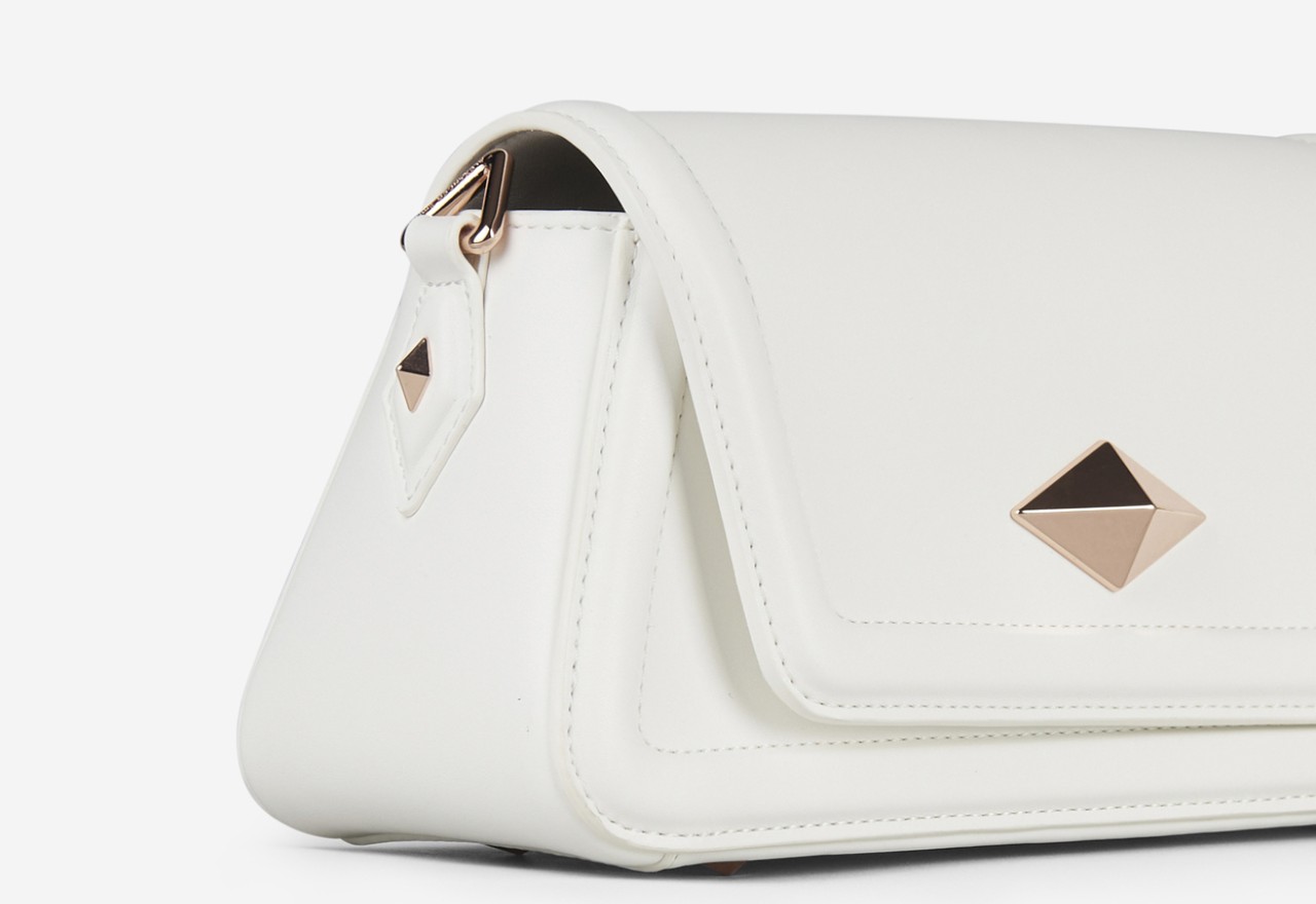 Alexander Smith MARGOT WHITE Offerta Pasqua