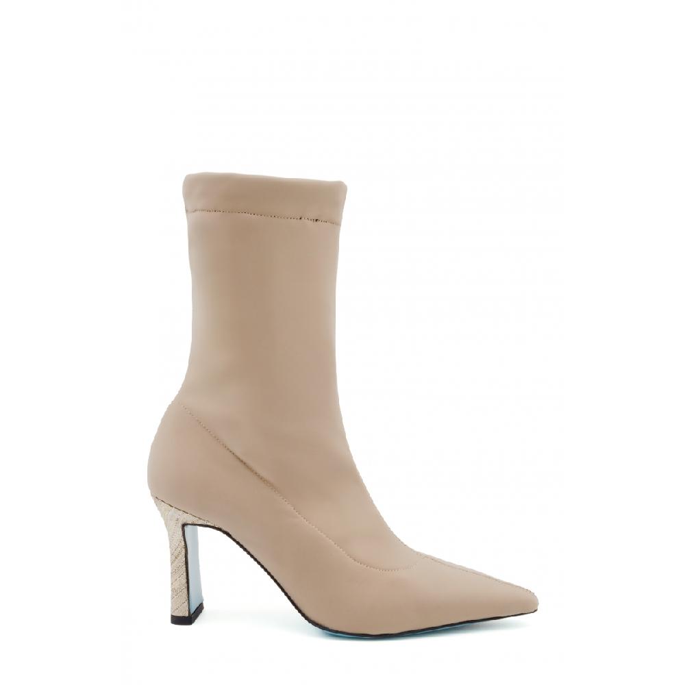 Amalfi by rangoni Stivaletto Francy latte 2025