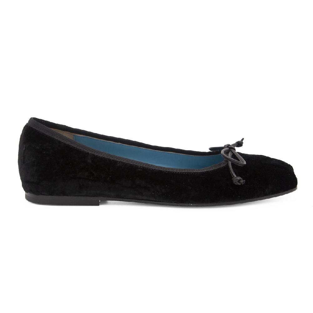 Amalfi by rangoni Ballerina Barbie black